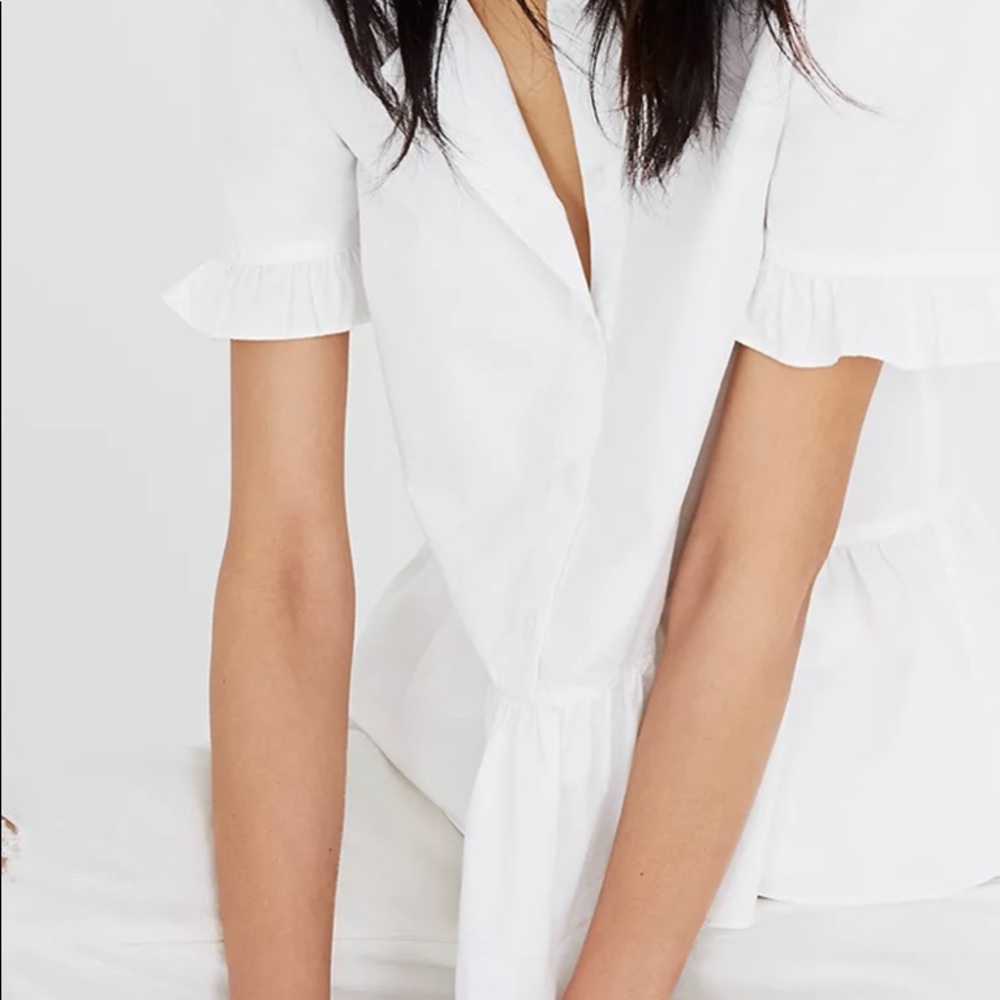 Madewell white Studio Ruffle-Hem top in XXS